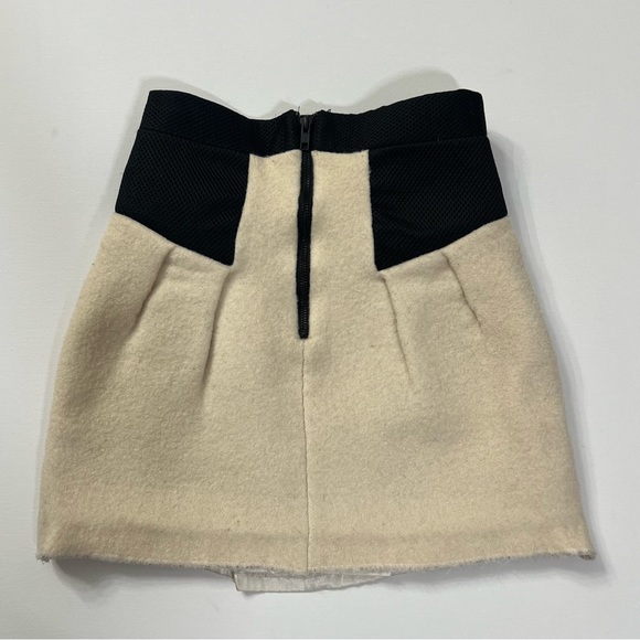Milly of New York Black and Cream Skirt - Picture 3 of 3